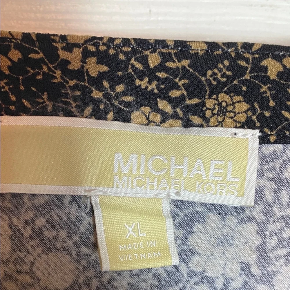 Michael Kors floral-print blouse featuring a zippered chain-detail neckline XL - Picture 3 of 7
